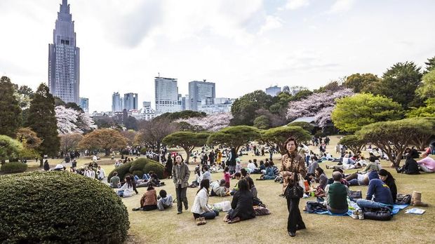 Ilustrasi Yoyogi Park, Tokyo. (