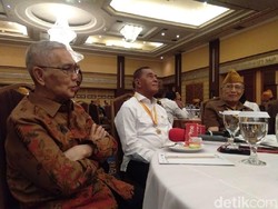 Disurati Ahmad Dhani, Menhan: Masalah Hukum, Politik Nggak Ikut Campur