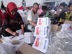 KPU Bombana Kekurangan 17.985 Surat Suara