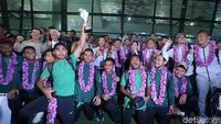 Sambutan Meriah untuk Sang Juara