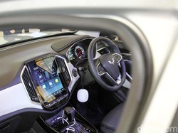 Ukuran Head Unit Almaz Gede, Wuling: Mirip Tesla