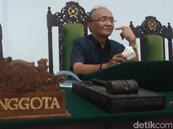 Tukang Becak Korban Tabrak Lari Malah Dibui, Hakim: Penabraknya Mana?
