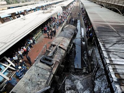 20 Orang Tewas Akibat Kebakaran di Stasiun Kereta Kairo