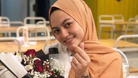 Sempat main sekali, Dimas Drajad kemudian menjadi cadangan karena posisinya tergerus Marinus Wanewar. Kendati begitu, Dimas dipastikan tak tersisih di hati Fairus Safitri Ichsan, sang kekasih. (Foto: instagram @dimasdrajad)