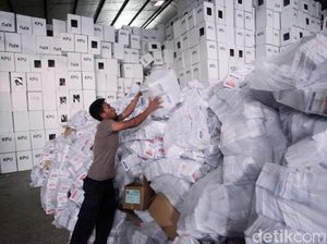 Ribuan Surat Suara Nyasar ke Hong Kong, Ini Kata Ketua KPU RI Ribuan Surat Suara Nyasar ke Hong Kong, Ini Kata Ketua KPU RI