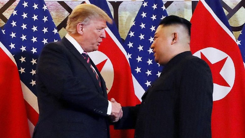 Antiklimaks Pertemuan Trump dan Kim Jong Antiklimaks Pertemuan Trump dan Kim Jong