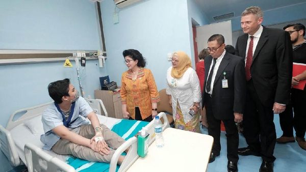Bangsal Khusus Remaja di RS Kanker Dharmais