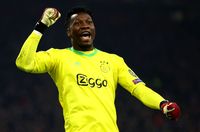 Kepa Lagi Ambyar, Chelsea Lirik Kiper Ajax