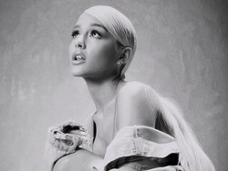 Taylor Swift Vs Scooter Braun, Ariana Grande di Pihak Siapa?