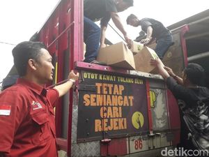 100 Ribu Botol Sabun Pesanan Jokowi Meluncur dari Garut ke Istana 100 Ribu Botol Sabun Pesanan Jokowi Meluncur dari Garut ke Istana