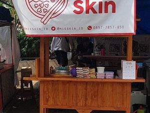 Mie Skin Kedai Mie yang Belum Buka Tapi Sudah Ramai di Medsos