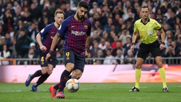 Luis Suarez mencetak dua gol ke gawang Real Madrid.