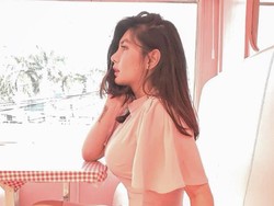 Pamer Foto Ciuman dengan Anak, Angela Lee Heran Dicibir Netizen