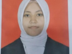 Digantikan Ayah Saat Wisuda, Almarhumah Rina Sempat Ingin Berhenti Kuliah
