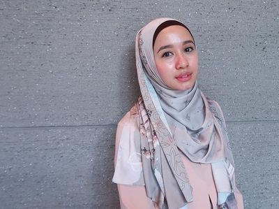 Lama Tinggal di Malaysia, Ini Perubahan Gaya Hijab Laudya Cynthia Bella