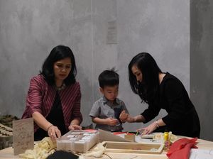 Perdana di Jakarta, Shooshie Sulaiman Bawa Main Getah ke Malaysia