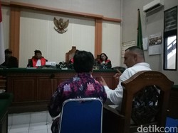 Ngeloyor Bawa Tas Gucci, WN Aussie Ngaku Buru-buru ke Bandara