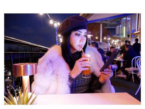 Gaya Anggun Syahrini Saat Kulineran di Beverly Hills hingga Belajar Masak di Tokyo