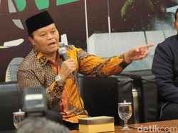 HNW Sebut Ciri Penceramah Radikal Versi BNPT Tendensius & Tak Adil
