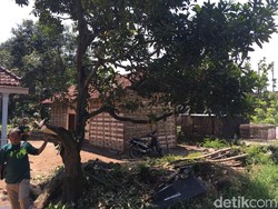 5 Keluarga Korban Banjir di Mojokerto Tak Punya Tempat Tinggal