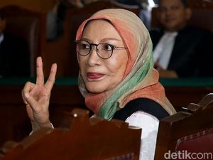 Ratna Sarumpaet Bicara Politik di Kasus Hoax, Pengacara Membantah Ratna Sarumpaet Bicara Politik di Kasus Hoax, Pengacara Membantah