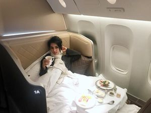 Inikah Penampakan Syahrini dan Reino Barack Usai Akad Nikah?