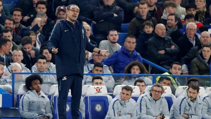 Kepa Arrizabalaga berada di bangku cadangan saat Chelsea menghadapi Tottenham Hotspur (Reuters/Paul Childs) Kepa Arrizabalaga berada di bangku cadangan saat Chelsea menghadapi Tottenham Hotspur (Reuters/Paul Childs)
