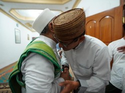 Hadiri Pengajian Malam Jumat di Tegal, Sandiaga: Banyak Berkahnya