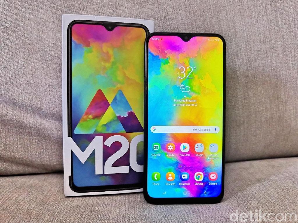 Samsung Gulirkan Android 9 Pie ke Trio Galaxy M Bulan Depan Samsung Gulirkan Android 9 Pie ke Trio Galaxy M Bulan Depan