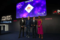 Huawei Mate 20 Pro Sabet Gelar 'Smartphone Terbaik' di MWC 2019