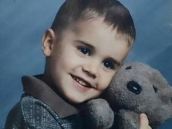 Throwback Foto-foto Masa Kecil Justin Bieber yang Menggemaskan