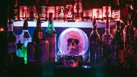 10 Restoran Bertema Hantu Seram Ini Bikin Pengalaman Makan Makin Seru