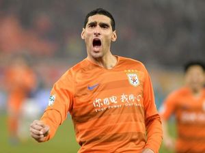 Masih Ingat Marouane Fellaini? Lagi Jadi Top Skor di Liga China Lho Masih Ingat Marouane Fellaini? Lagi Jadi Top Skor di Liga China Lho