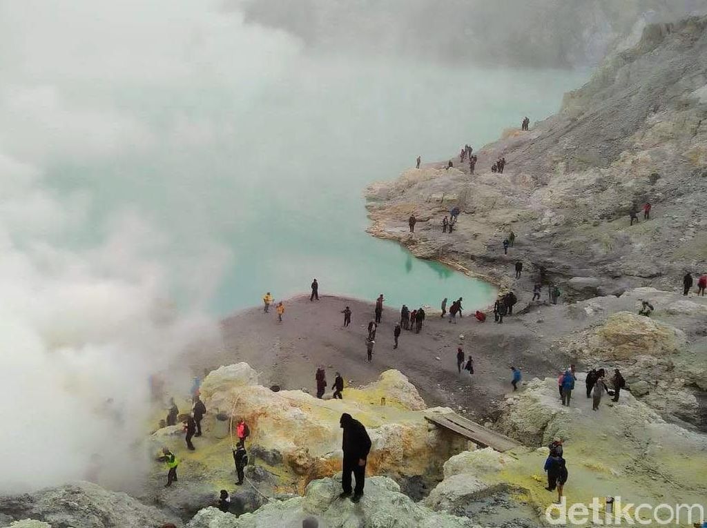 Kawah Ijen Akan Ditutup Sebulan Sekali, Kenapa? Kawah Ijen Akan Ditutup Sebulan Sekali, Kenapa?