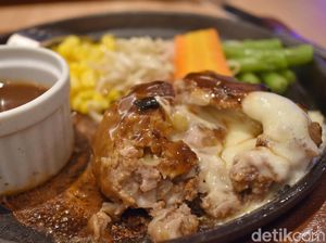 Food Days: Mencicipi Hamburg dan Omurice Enak di Restoran Retro Amerika
