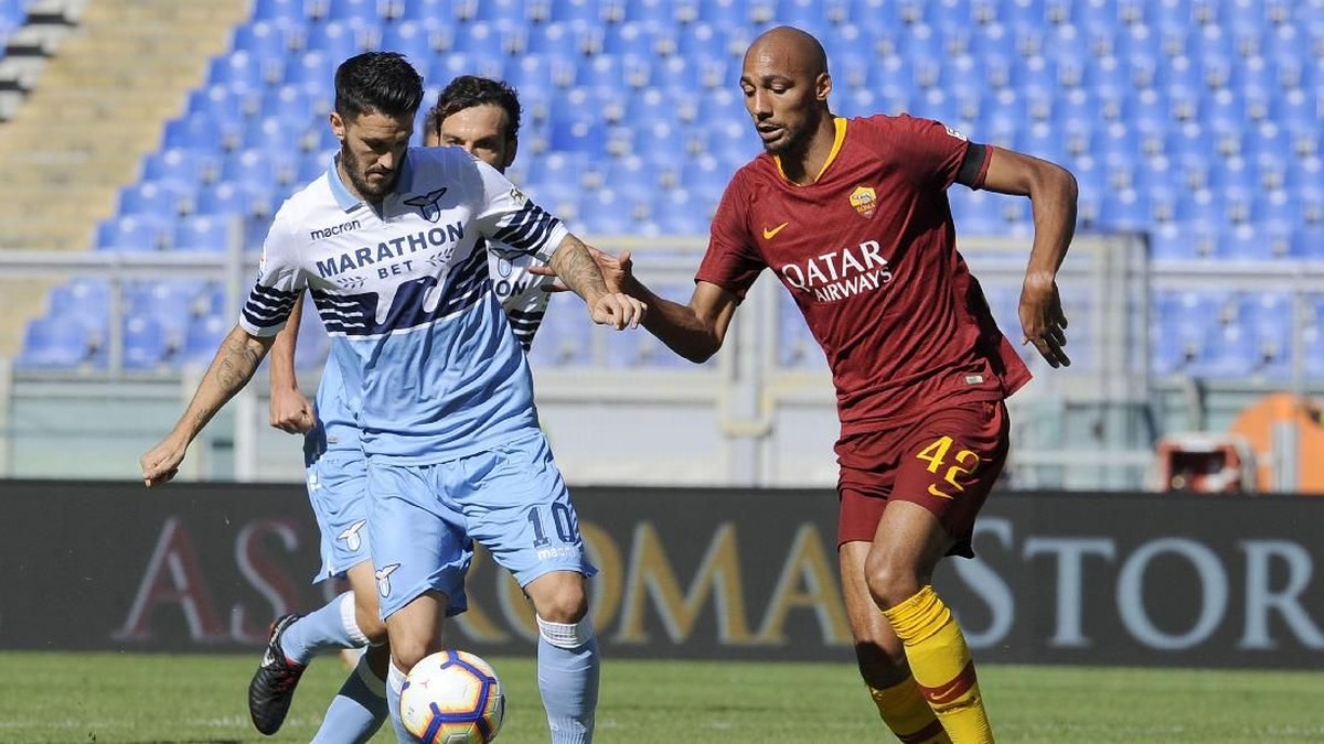 AS Roma akan bertemu Lazio. (Foto: Marco Rosi/Getty Images)