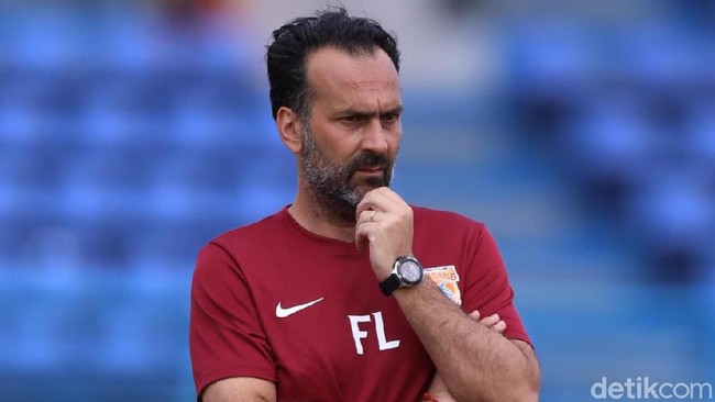 10 Pelatih Dipecat dan Rumitnya Liga 1 2019