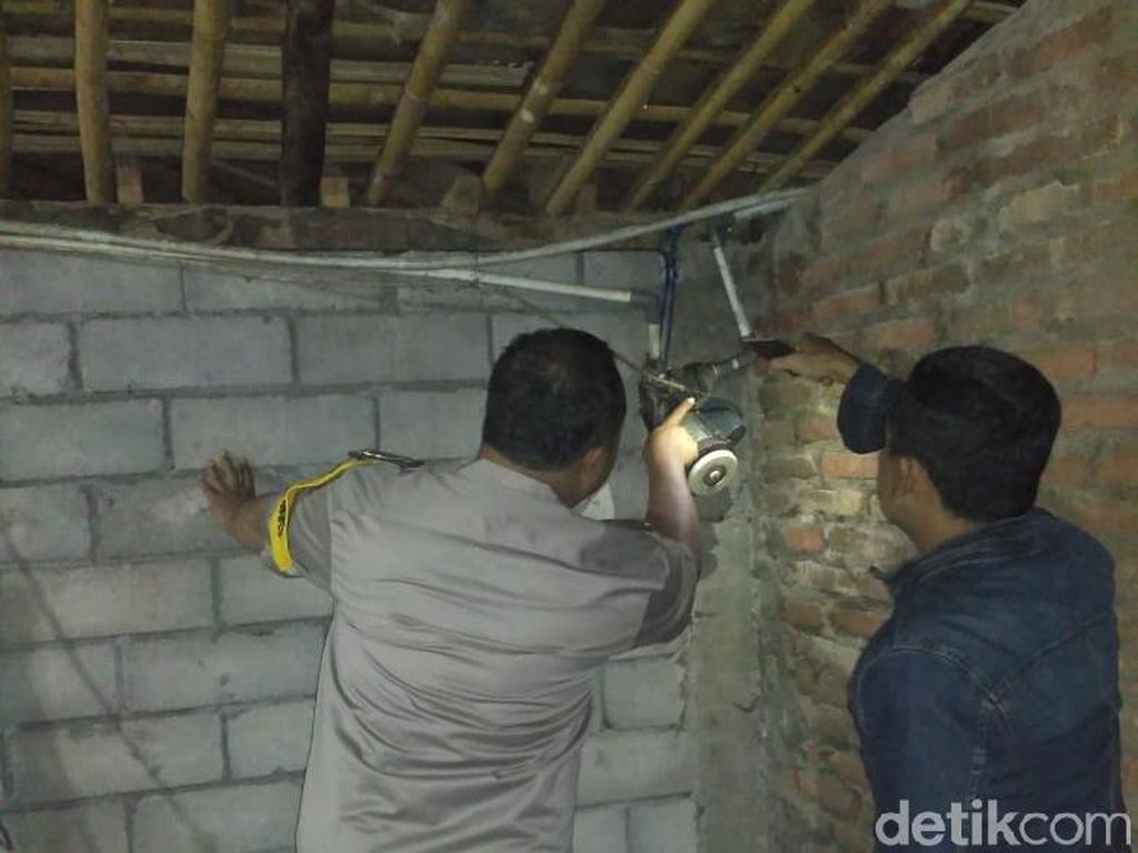Perbaiki Pompa Air, Pria di Gunungkidul Ini Tewas Kesetrum Perbaiki Pompa Air, Pria di Gunungkidul Ini Tewas Kesetrum