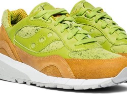 Unik! Sneakers Mirip Roti Panggang Alpukat Seharga Rp 1,8 Juta