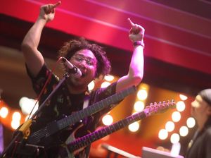 Mantra Mantra Raih Piala AMI Awards 2019, Kunto Aji: Ini Era Terbaik