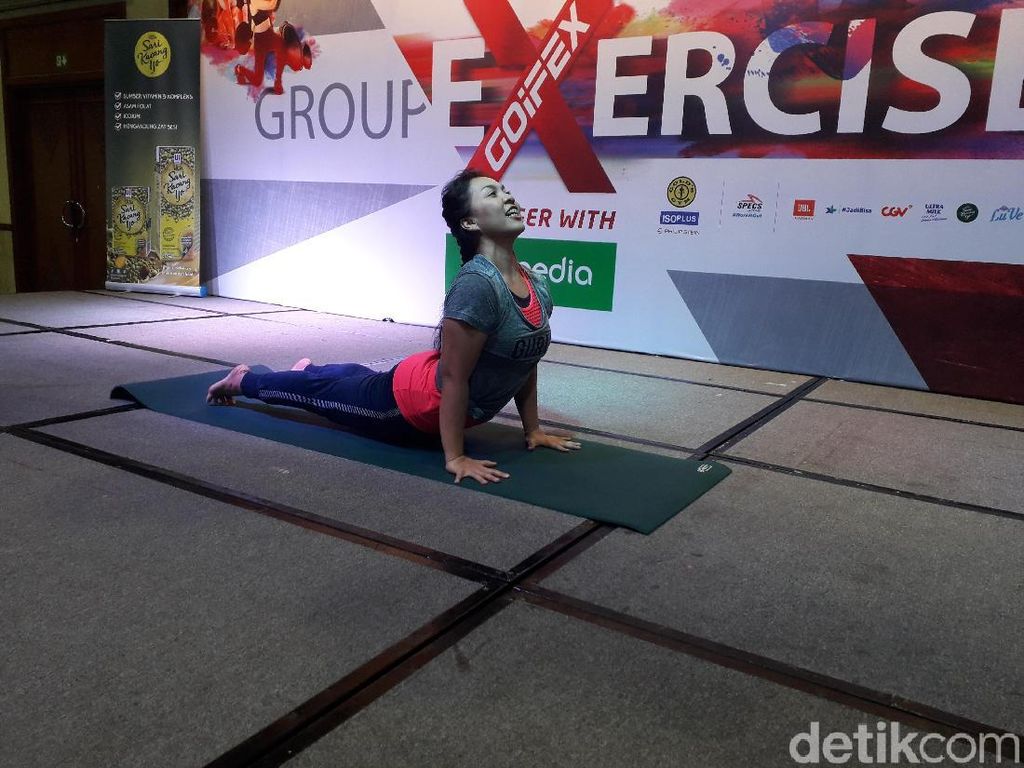 Berkat Yoga, Wanita Ini Turunkan Berat Badan 15 Kg dalam Setahun Berkat Yoga, Wanita Ini Turunkan Berat Badan 15 Kg dalam Setahun