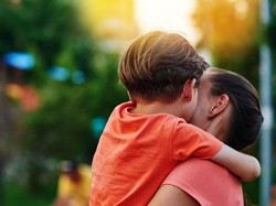 Kisah Ketegaran Bunda yang Anaknya Idap Penyakit Langka