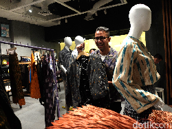 Didiet Maulana Gandeng Goods Dept. Untuk Penjualan Ikat Indonesia Terbaru