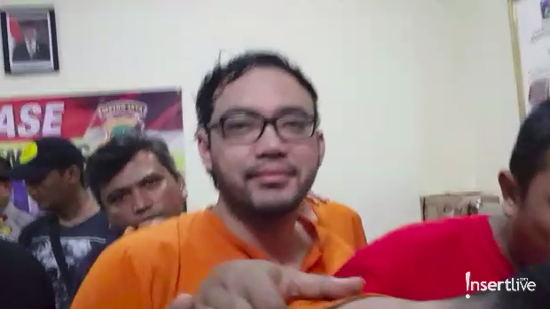 Sandy Tumiwa ditangkap karena kasus narkoba