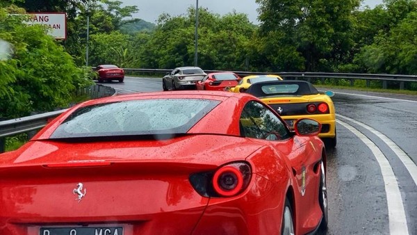 Pembatasan Impor Mobil Mewah Di Mata Pengguna Ferrari