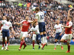Sokratis: Penalti Kane Offside