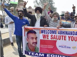 Sempat Ditahan, Pilot India: Tentara Pakistan Rawat Saya dengan Baik