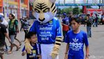 Suporter Ramaikan Stadion Jelang Laga Persib vs Tira Persikabo