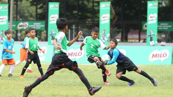 Serunya Siswa SD Ikuti MILO Football Championship 2019