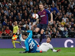 Sengit, Barca Ungguli Madrid 1-0 di Babak Pertama